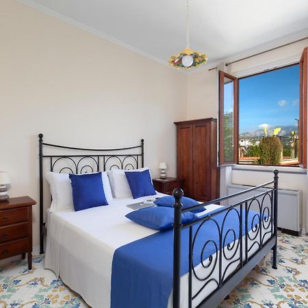 Relais Santa Lucia Panzió Sorrento Kültér fotó